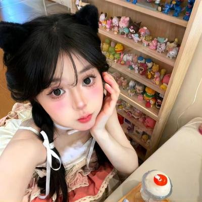 前程似锦的年轻女人